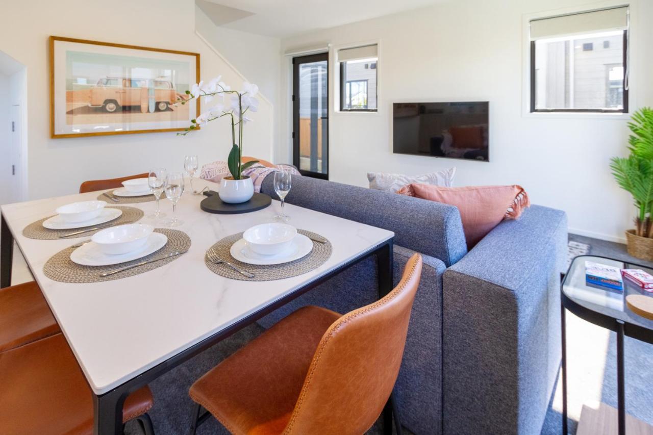 Beachside Bliss: 1 Bed 1 Bath Christchurch Eksteriør bilde