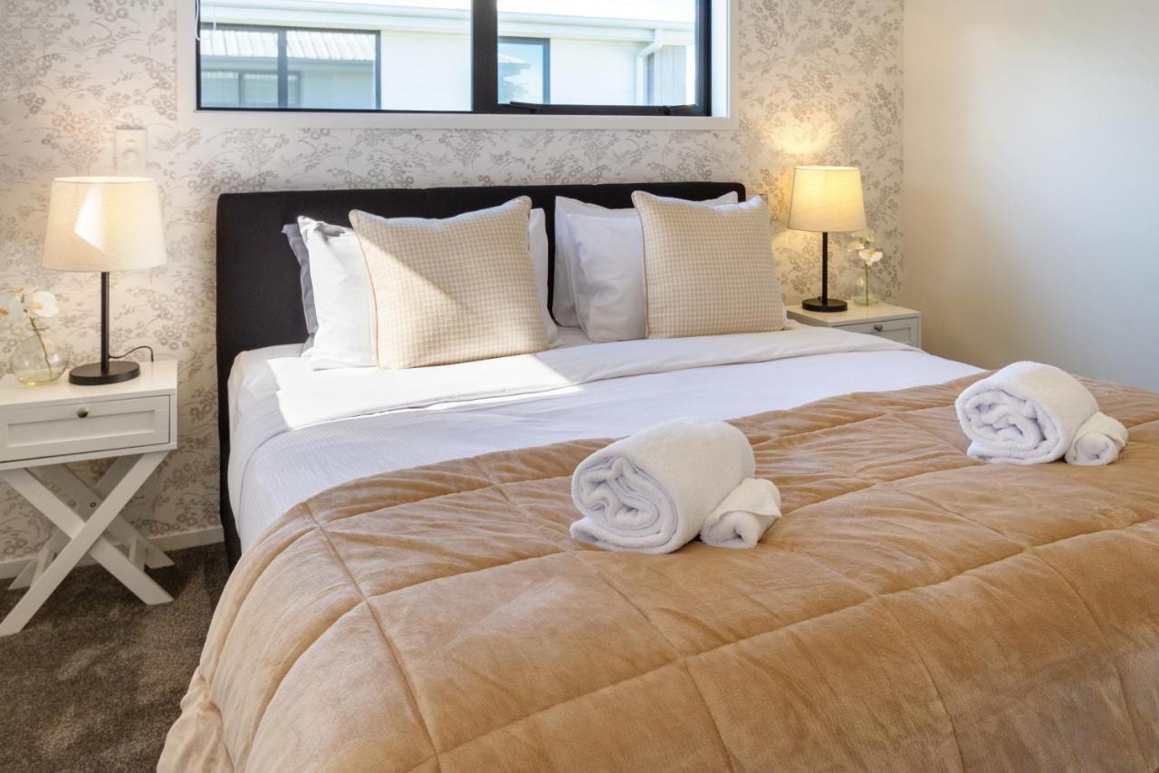 Beachside Bliss: 1 Bed 1 Bath Christchurch Eksteriør bilde